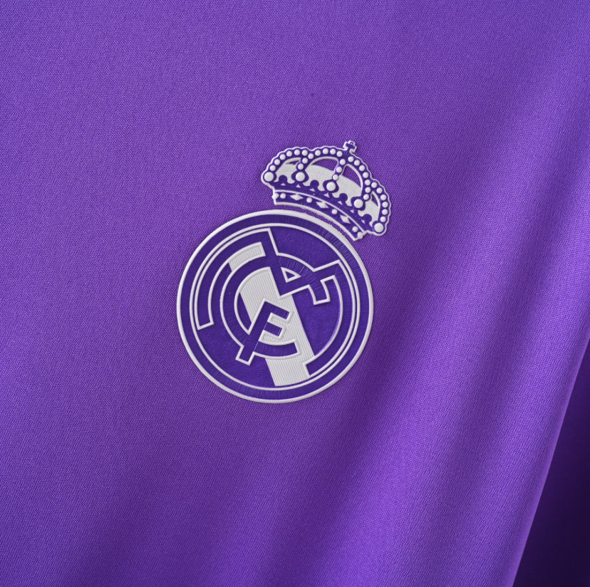 Real Madrid 2016/2017 Away Retro Jersey
