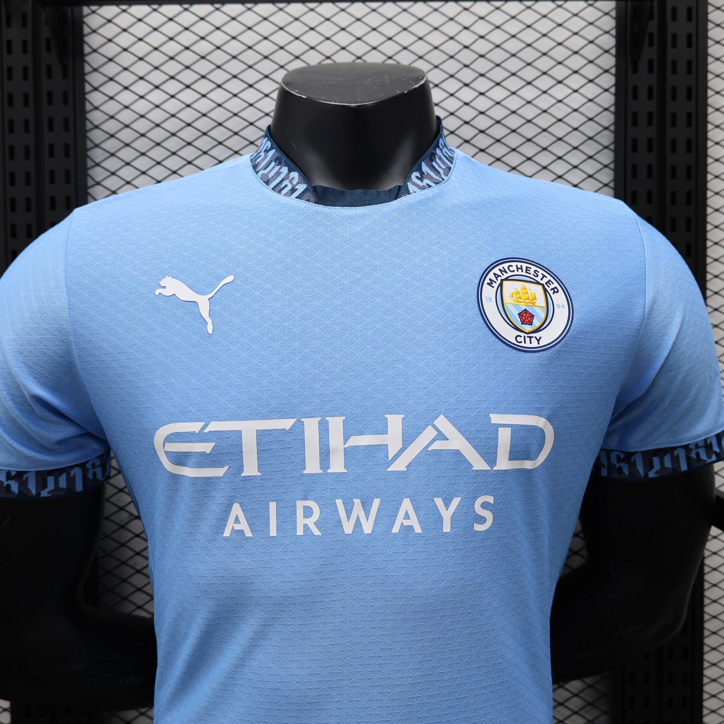 Manchester City 24-25 season home jersey