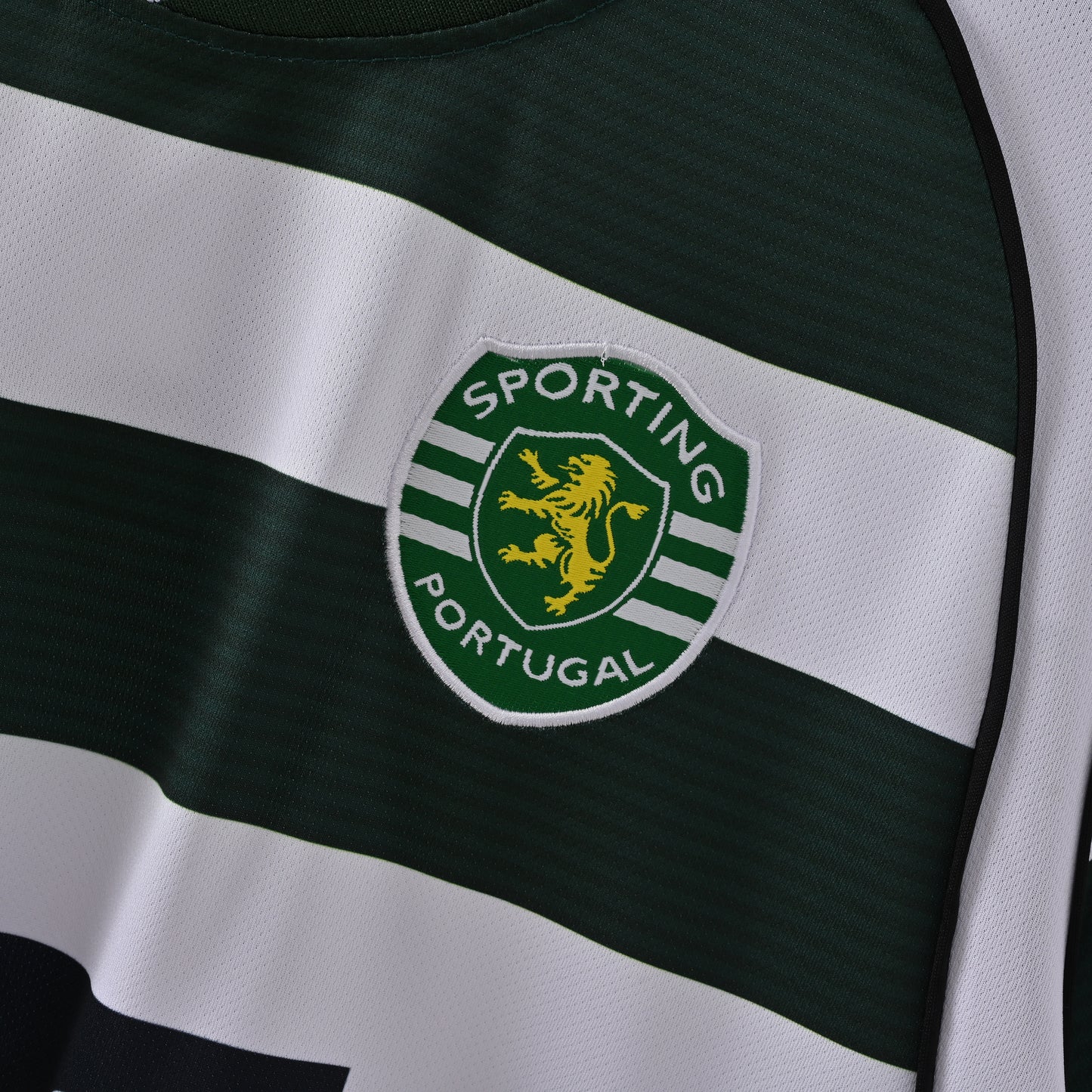 Sporting Lisbon 01/02 Season Home Jersey