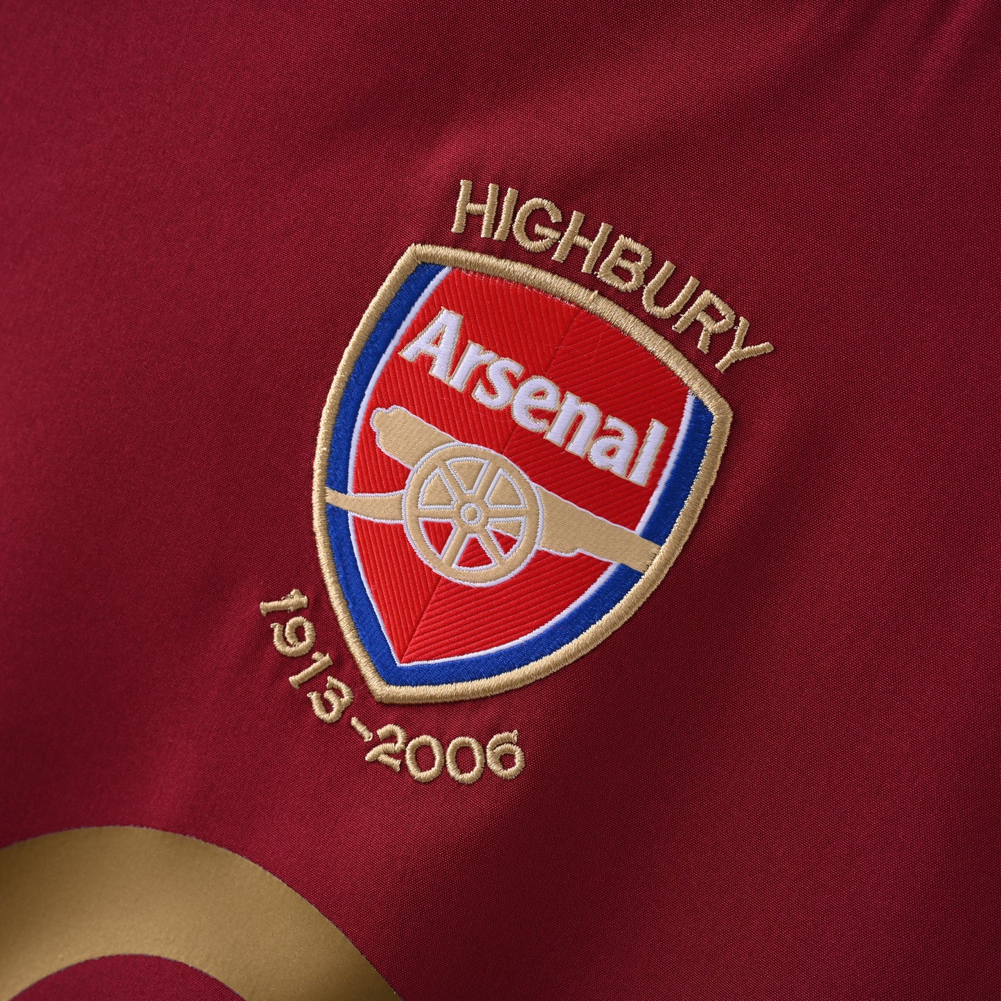 Arsenal 2005/2006 Home Retro Jersey